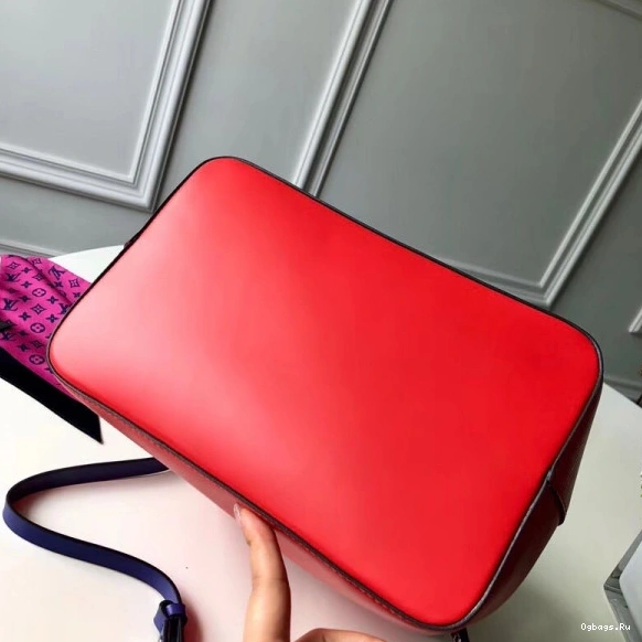 VUITTON LOUIS NÉONOÉ 0421